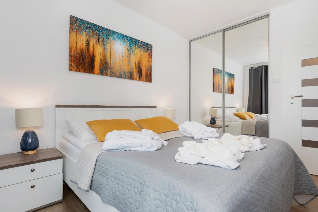 Polanki Park Deluxe Apartament SWEET HOME D405 Garage Pool Sauna Jacuzzi Fitness Kolobrzeg Bagian luar foto