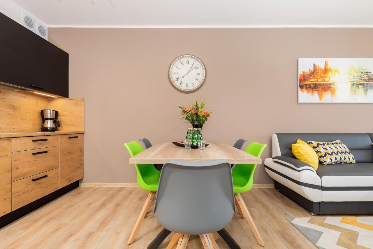 Polanki Park Deluxe Apartament SWEET HOME D405 Garage Pool Sauna Jacuzzi Fitness Kolobrzeg Bagian luar foto